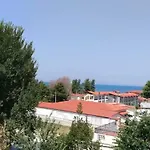 아파트 Maira 2, Amazing Family Apartment, 4 Bedroom 2 Ba, Swimming Pool, 150m To *