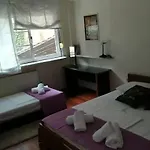 Maira 2, Amazing Family Apartment, 4 Bedroom 2 Ba, Swimming Pool, 150m To