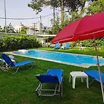 Maira 2, Amazing Family Apartment, 4 Bedroom 2 Ba, Swimming Pool, 150m To 아파트 *