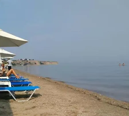 Maira 2, Amazing Family Apartment, 4 Bedroom 2 Ba, Swimming Pool, 150m To