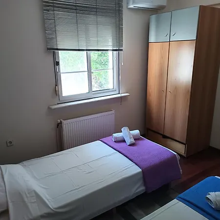 Apartmán Maira 2, Amazing Family Apartment, 4 Bedroom 2 Ba, Swimming Pool, 150m To *