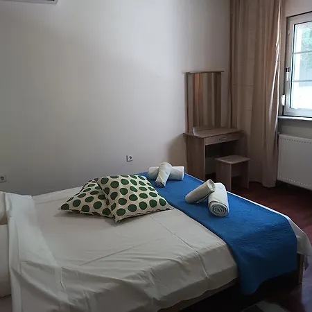 Apartmán Maira 2, Amazing Family Apartment, 4 Bedroom 2 Ba, Swimming Pool, 150m To *